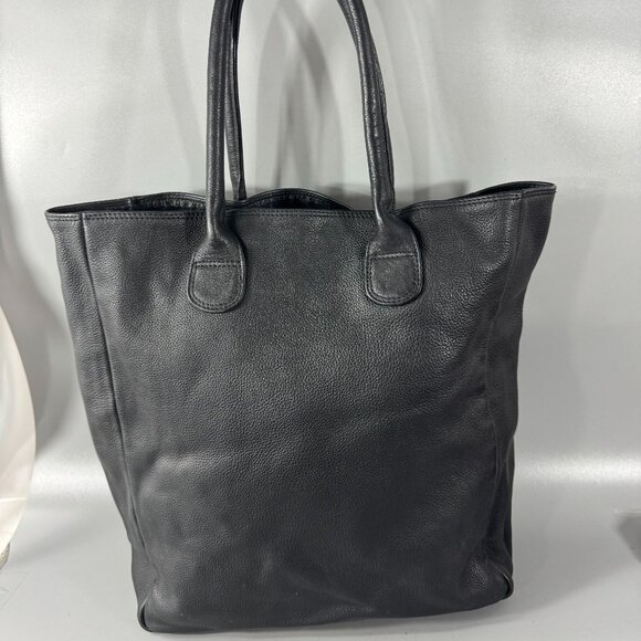 ILI New York Toronto Black Leather Large Tote Bag - Picture 6 of 14